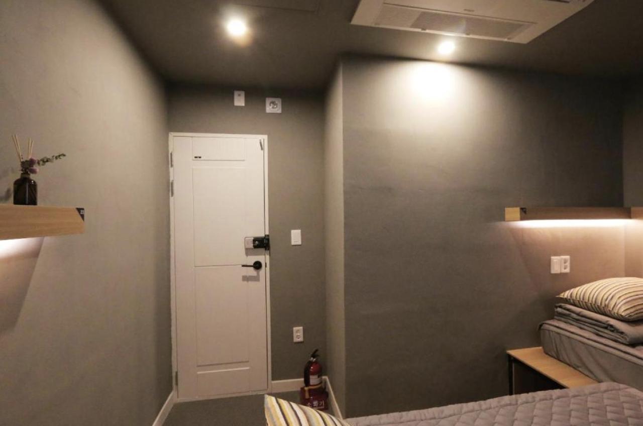 Blueboat Hostel Jeonju Εξωτερικό φωτογραφία