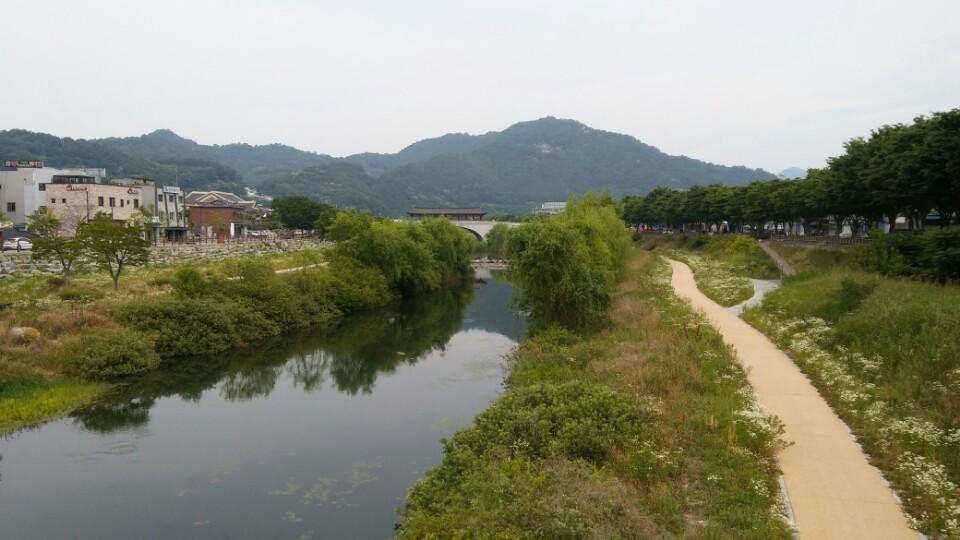Blueboat Hostel Jeonju Εξωτερικό φωτογραφία