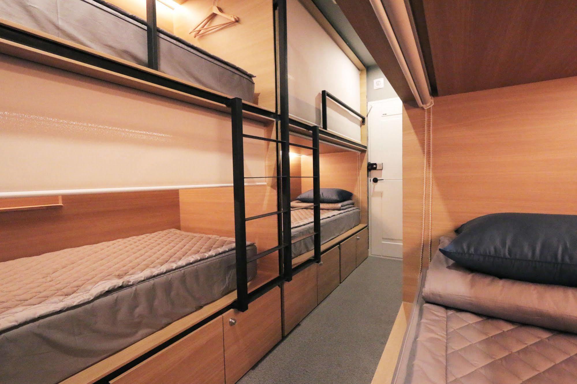 Blueboat Hostel Jeonju Εξωτερικό φωτογραφία